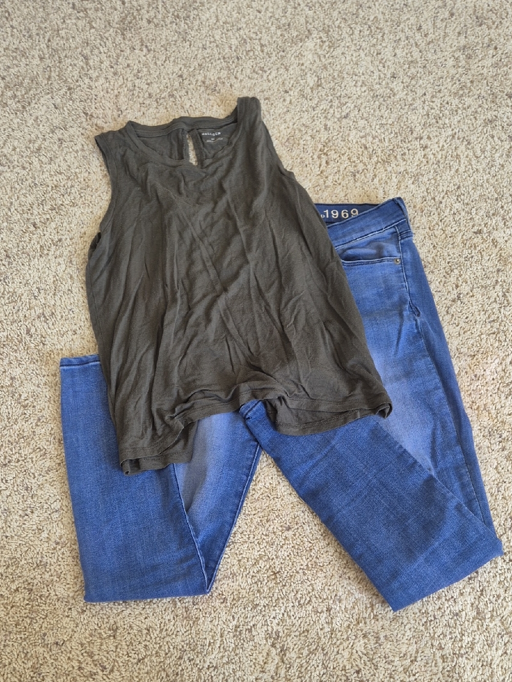 Blue Denim Jeans & Olive Green Tee Set
